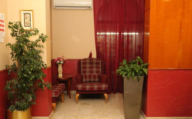 Фото отеля dana hotel sharjah