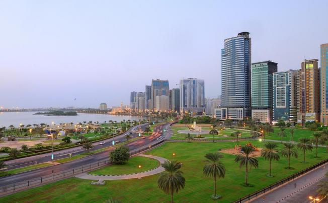 Фото отеля Al Majaz Premiere deluxe Hotel Apartments