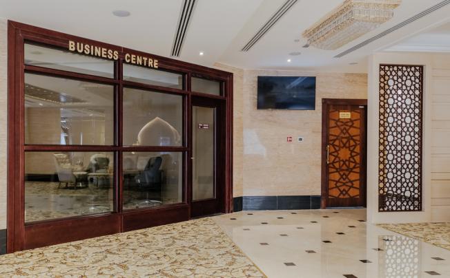 Фото отеля Crystal Plaza Al Majaz Hotel