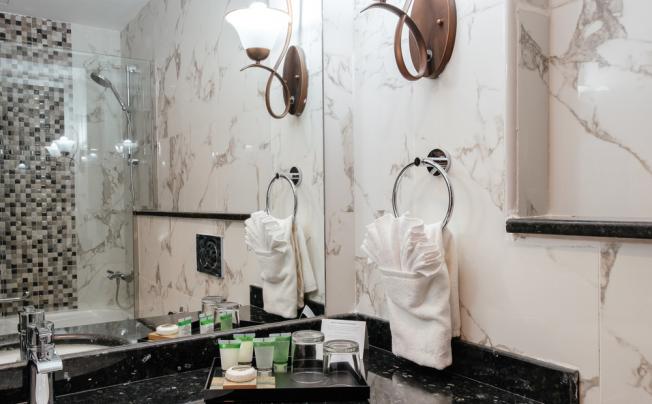 Фото отеля Crystal Plaza Al Majaz Hotel