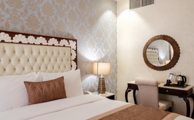 Фото отеля Crystal Plaza Al Majaz Hotel