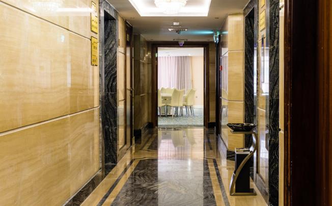 Фото отеля Crystal Plaza Al Majaz Hotel