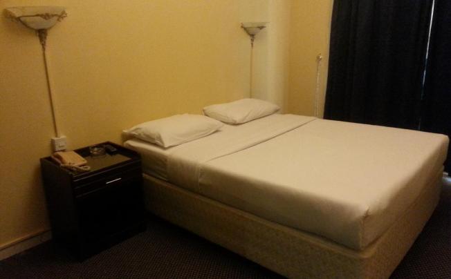 Фото отеля Royal Creek Hotel