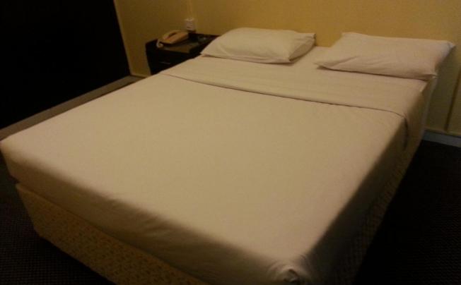 Фото отеля Royal Creek Hotel