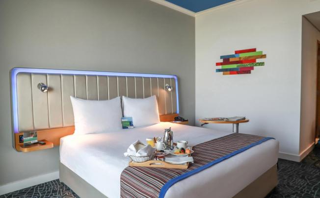 Фото отеля Park Inn By Radisson Yas Island 