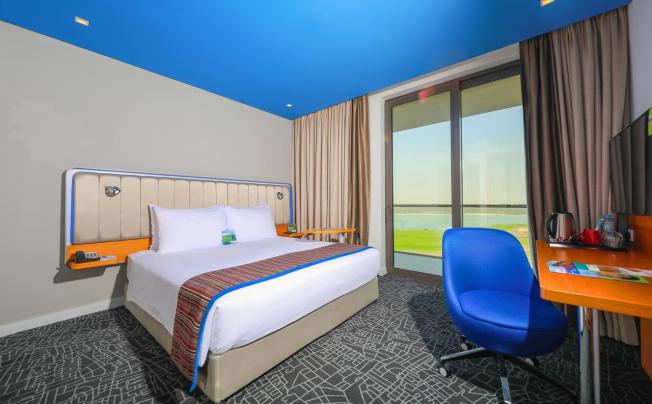 Фото отеля Park Inn By Radisson Yas Island 