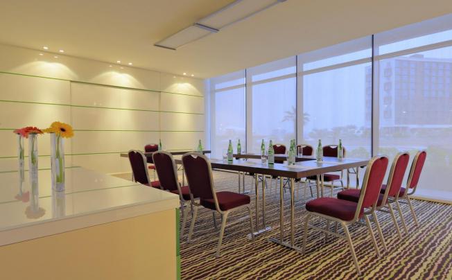 Фото отеля Park Inn By Radisson Yas Island 