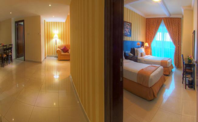 Фото отеля Asfar Hotel Apartment