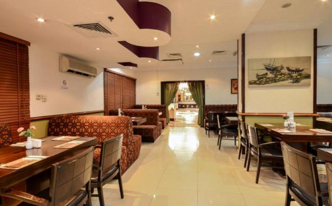 Фото отеля GRAND MIDWEST BUR DUBAI Hotel Apartments