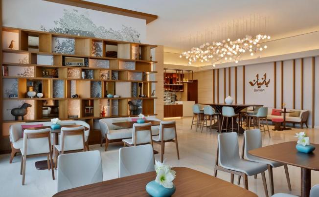 Фото отеля Doubletree By Hilton Sharjah Waterfront Hotel & Residences