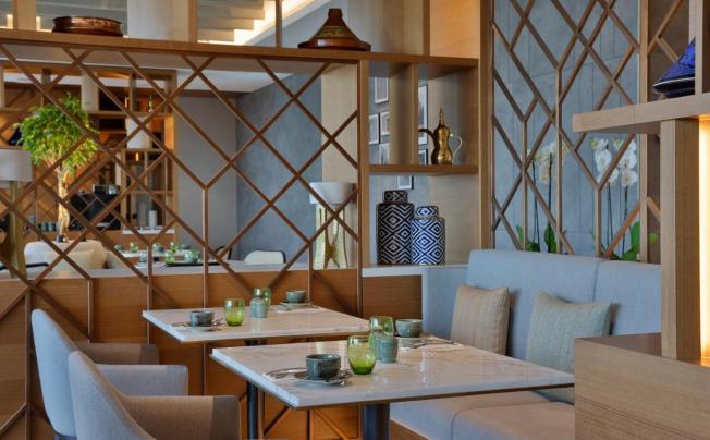 Фото отеля Doubletree By Hilton Sharjah Waterfront Hotel & Residences