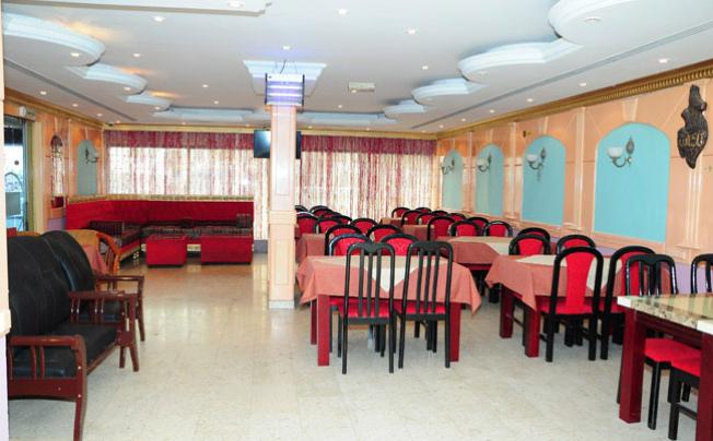 Фото отеля Skyways Hotel