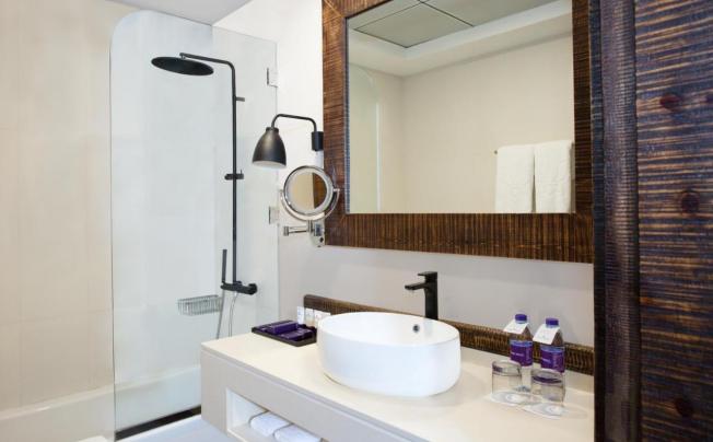 Фото отеля Park Regis Boutique Hotel