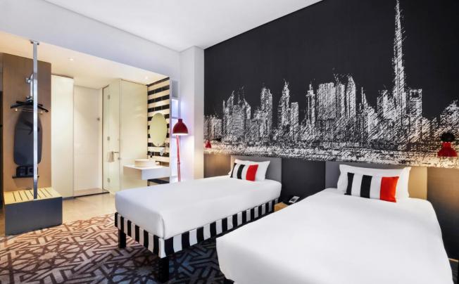 Фото отеля Ibis Styles Dubai Airport Hotel 