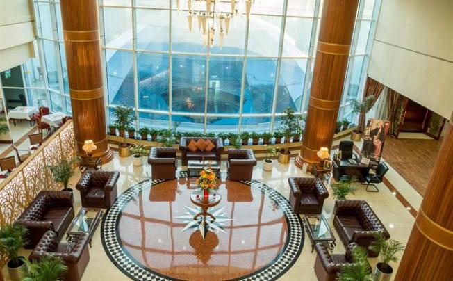 Фото отеля Grand Excelsior Hotel Sharjah
