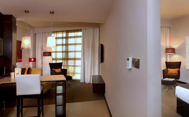 Фото отеля Centro Sharjah by Rotana