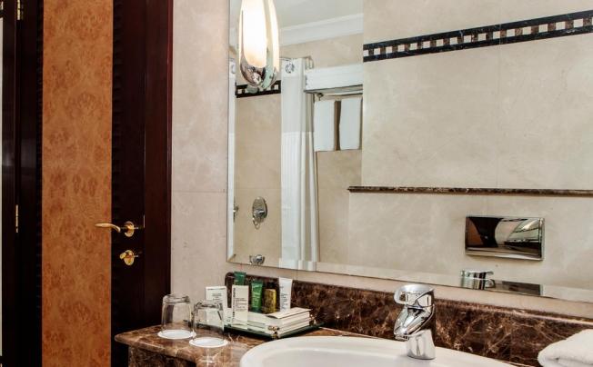 Фото отеля Hilton Sharjah Hotel