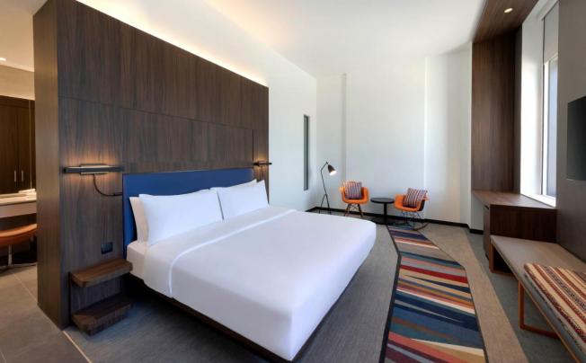 Фото отеля Aloft Al Mina Hotel