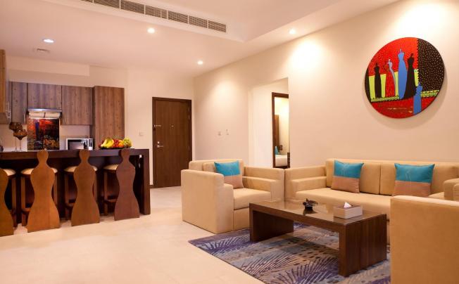 Фото отеля Noon Hotel Apartments