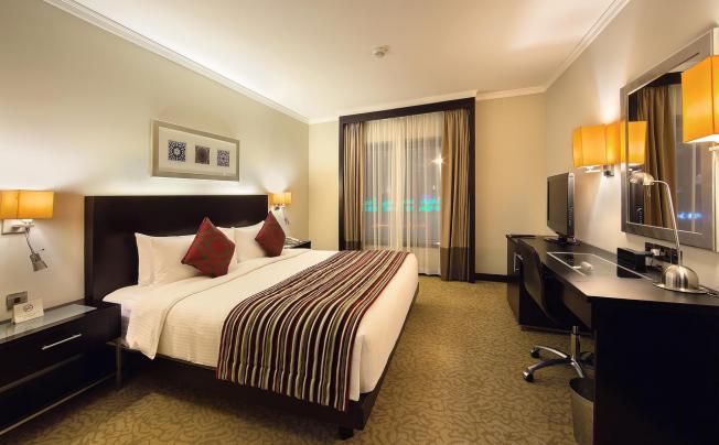 Фото отеля Ramada Plaza By Wyndham Dubai Deira