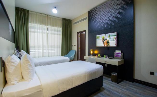 Фото отеля Time Express Hotel Al Khan Sharjah