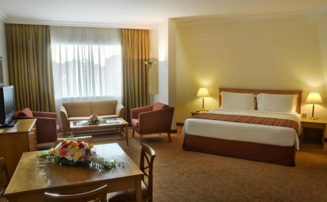 Фото отеля SWISS-BELHOTEL SHARJAH (ex. SHARJAH ROTANA) 