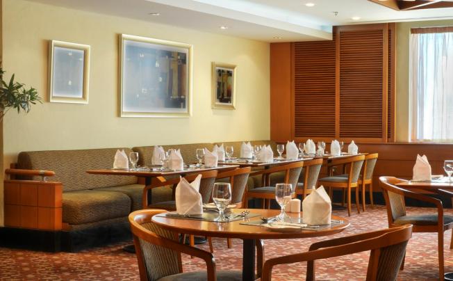 Фото отеля SWISS-BELHOTEL SHARJAH (ex. SHARJAH ROTANA) 