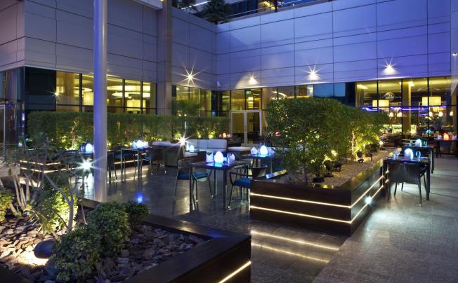 Фото отеля NOVOTEL SUITES DUBAI MALL OF THE EMIRATES 