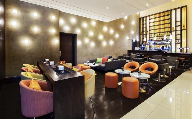 Фото отеля NOVOTEL SUITES DUBAI MALL OF THE EMIRATES 