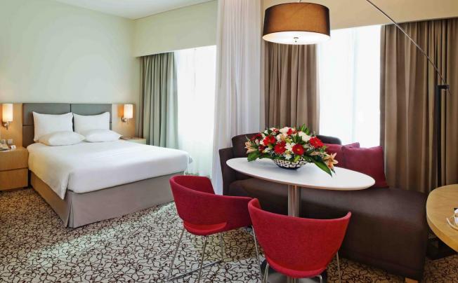 Фото отеля NOVOTEL SUITES DUBAI MALL OF THE EMIRATES 