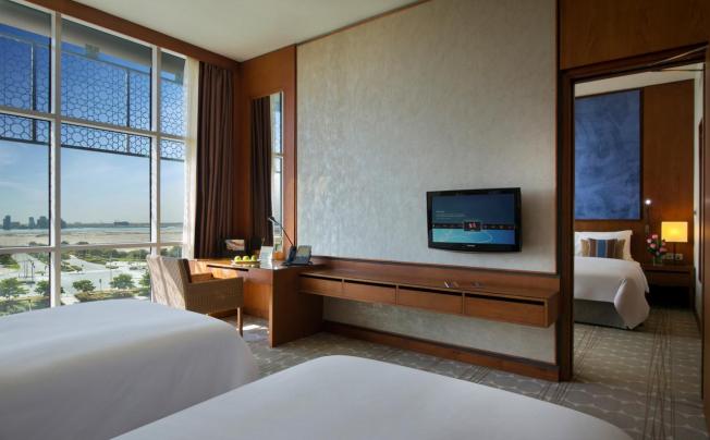 Фото отеля Yas Island Rotana Abu Dhabi