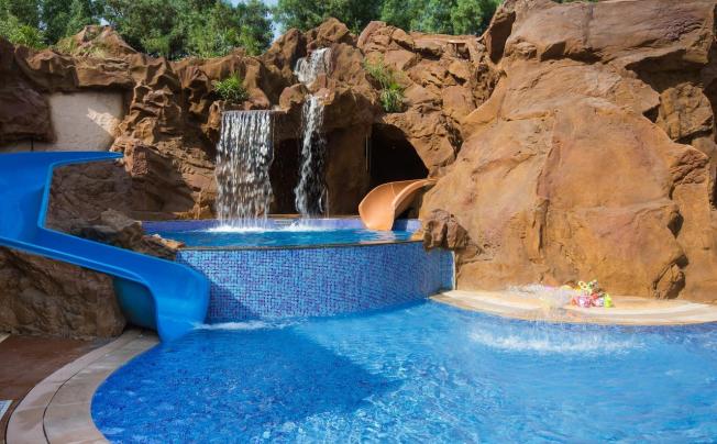 Фото отеля Habtoor Grand Beach Resort & Spa Autograph Collection