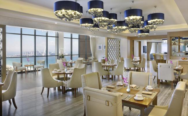 Фото отеля Habtoor Grand Beach Resort & Spa Autograph Collection