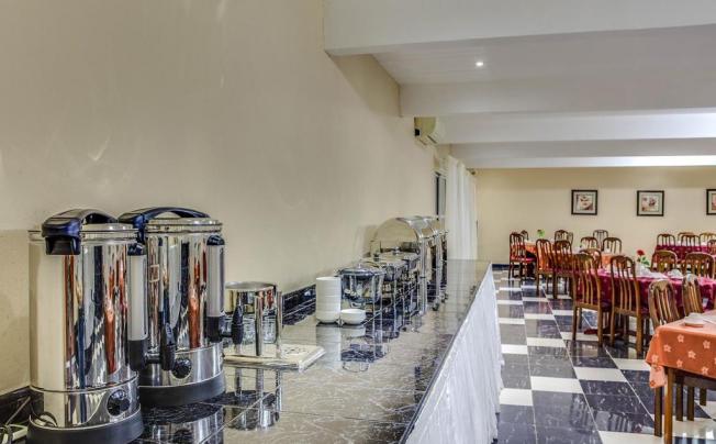 Фото отеля Marhaba Resort hotel Sharjah
