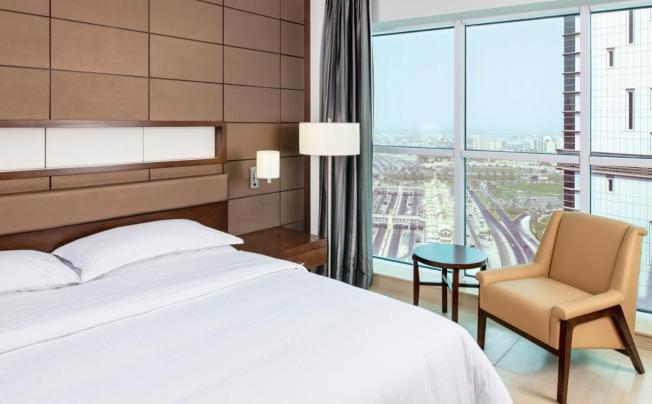 Фото отеля Four Points By Sheraton Sharjah
