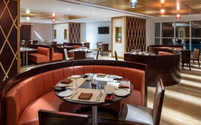 Фото отеля Four Points By Sheraton Sharjah