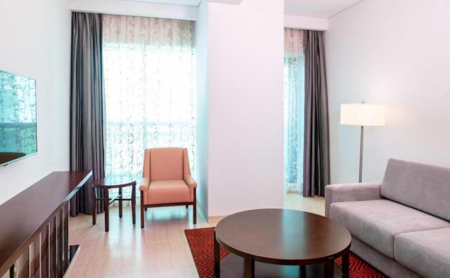 Фото отеля Four Points By Sheraton Sharjah