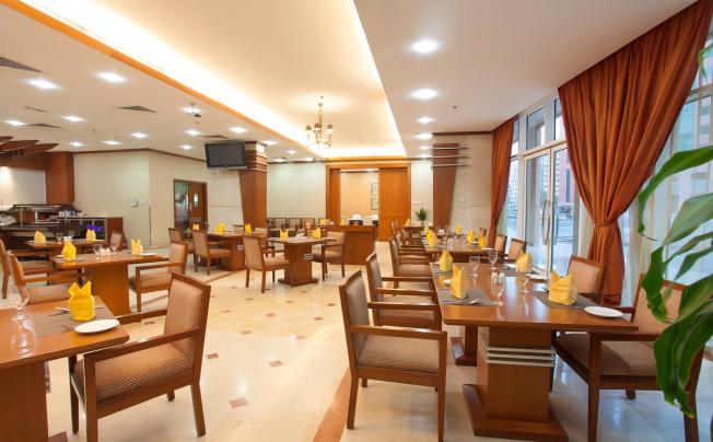 Фото отеля Chelsea Gardens Hotel Apartment