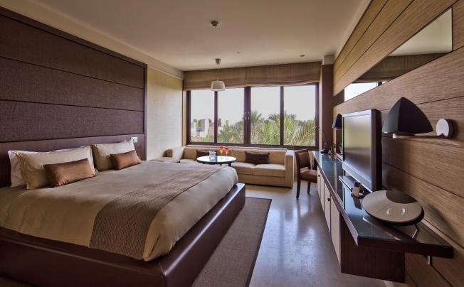 Фото отеля Melia Desert Palm Dubai