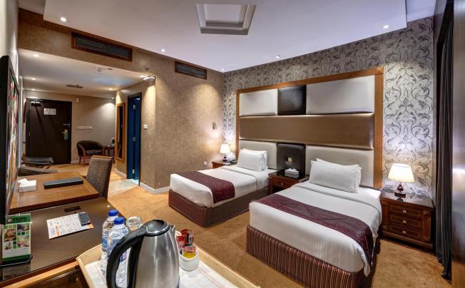 Фото отеля Delmon Palace Hotel