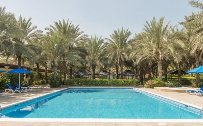 Фото отеля CORAL BEACH RESORT SHARJAH 
