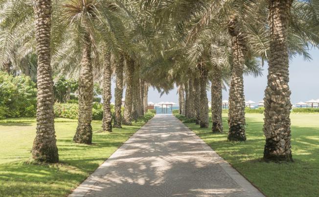 Фото отеля CORAL BEACH RESORT SHARJAH 
