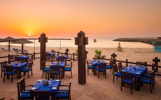 Фото отеля CORAL BEACH RESORT SHARJAH 