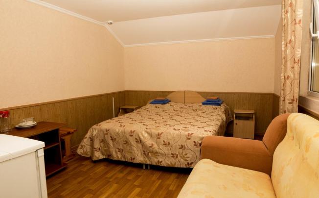 Фото отеля ЛАЗУРНЫЙ