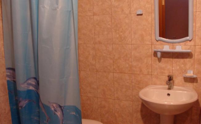 Фото отеля Октябрь Пансионат