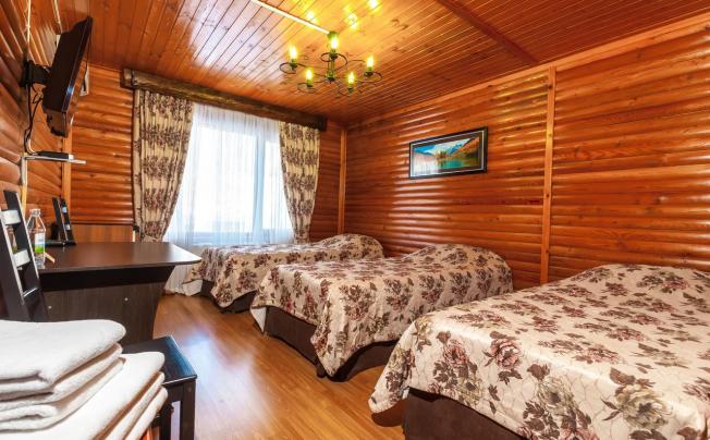 Фото отеля Куршевель гостевой дом