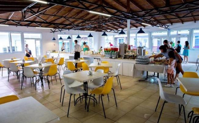 Фото отеля Sea Breeze Resort