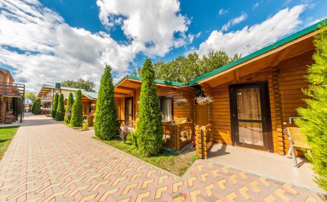 Фото отеля Хуторок - Гостиничный Комплекс