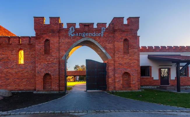 Фото отеля ЛАНГЕНДОРФ ЗАМКОВОЕ ИМЕНИЕ