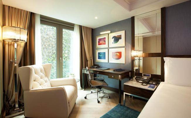 Фото отеля Radisson Blu Hotel Istanbul Pera